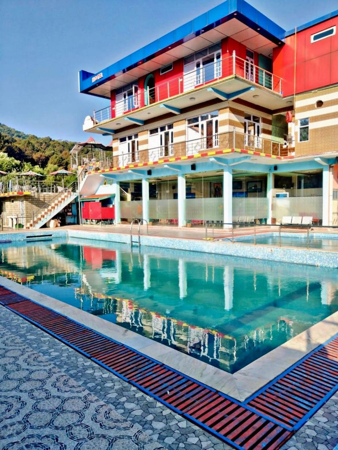 Hotel Waterland Aiju Exteriér fotografie